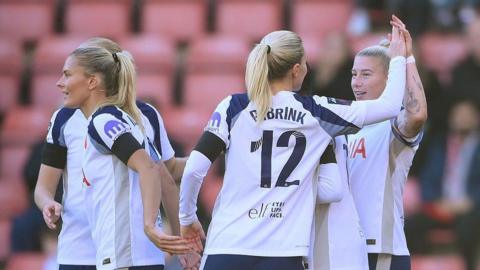 Tottenham players celebrate Bethany England's goal
