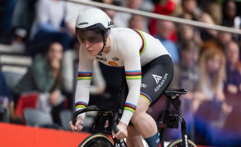 Emma Finucane riding a bike